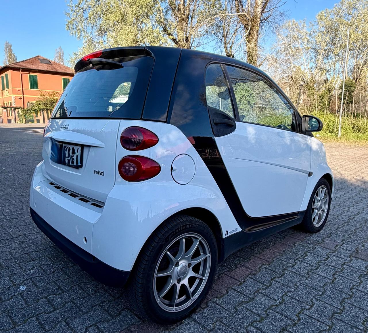 Smart ForTwo 1000 52 kW MHD coupé passion