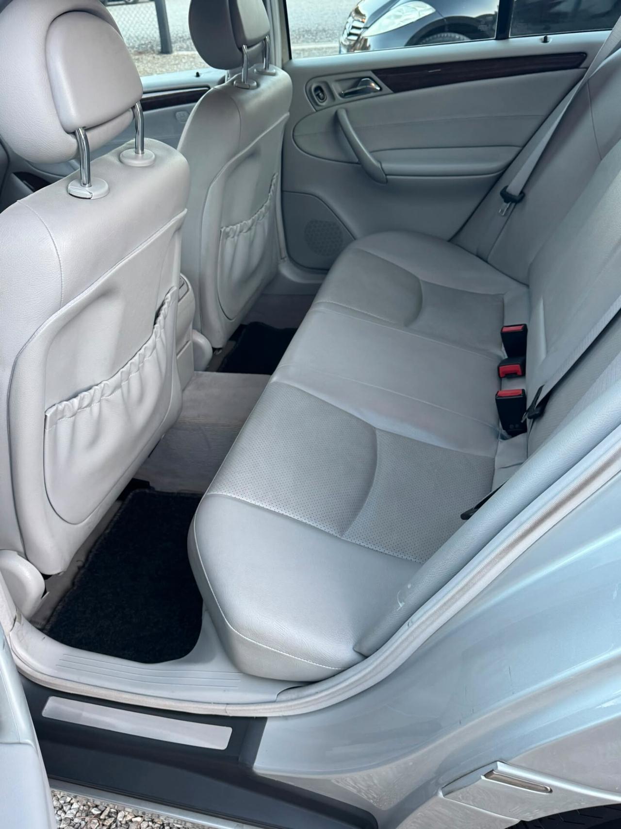 Mercedes-benz C 200 Kompressor Elegance UNICO PROPRIETARIO !!