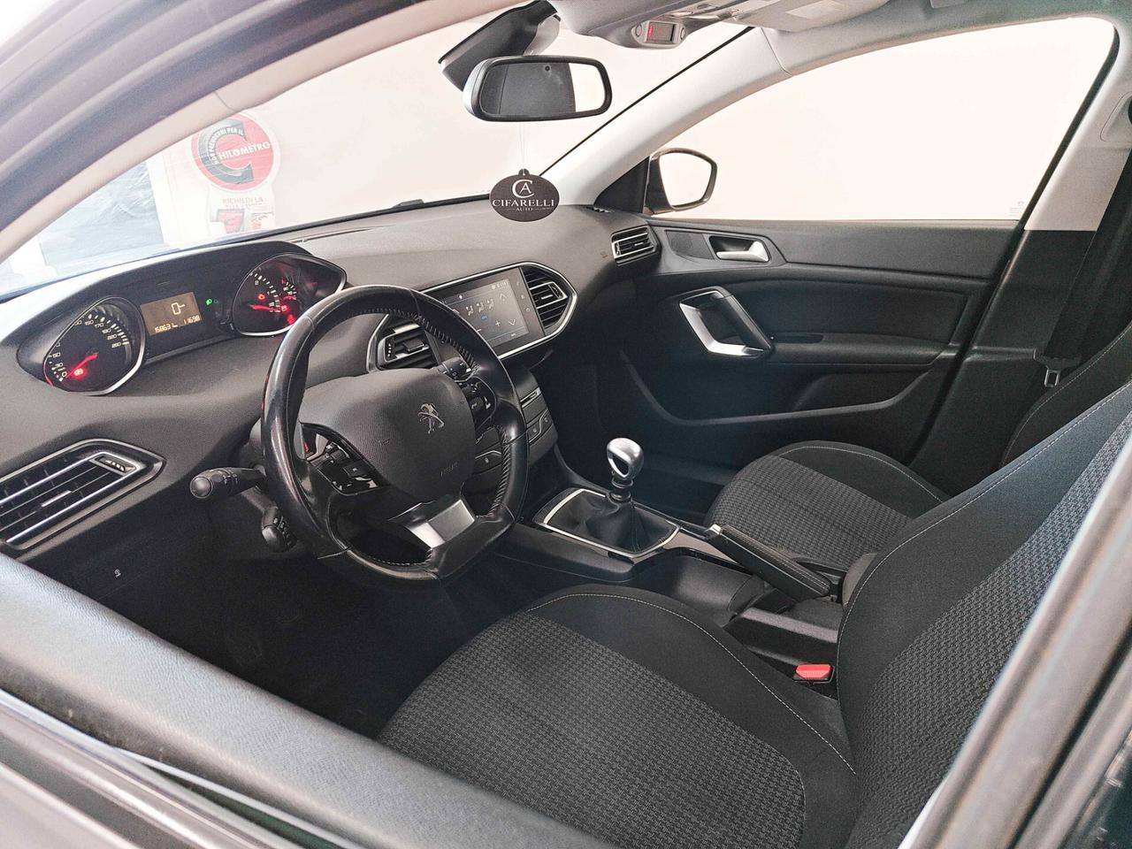 Peugeot 308 BlueHDi 130 S&S SW Allure