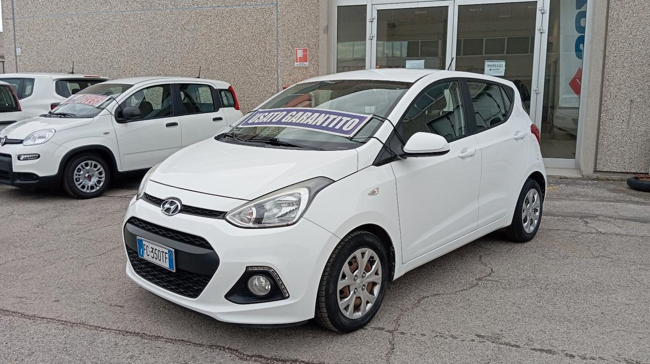 HYUNDAI i10 1.0 B/GPL - OK NEOPATENTATI