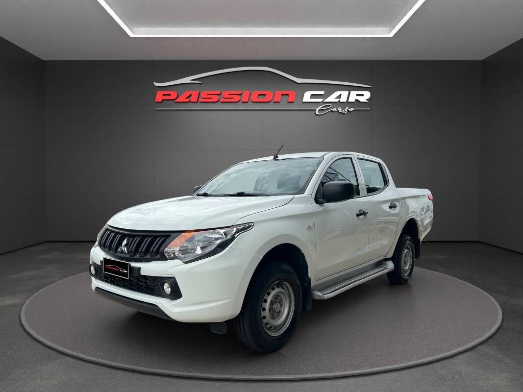 Mitsubishi L200 Double Cab D.cab 2.4d Invite 2wd 154cv N1