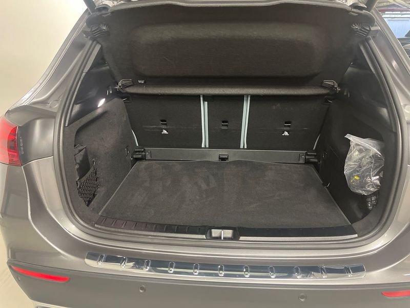 Mercedes-Benz GLA 180 d Automatic Business Extra
