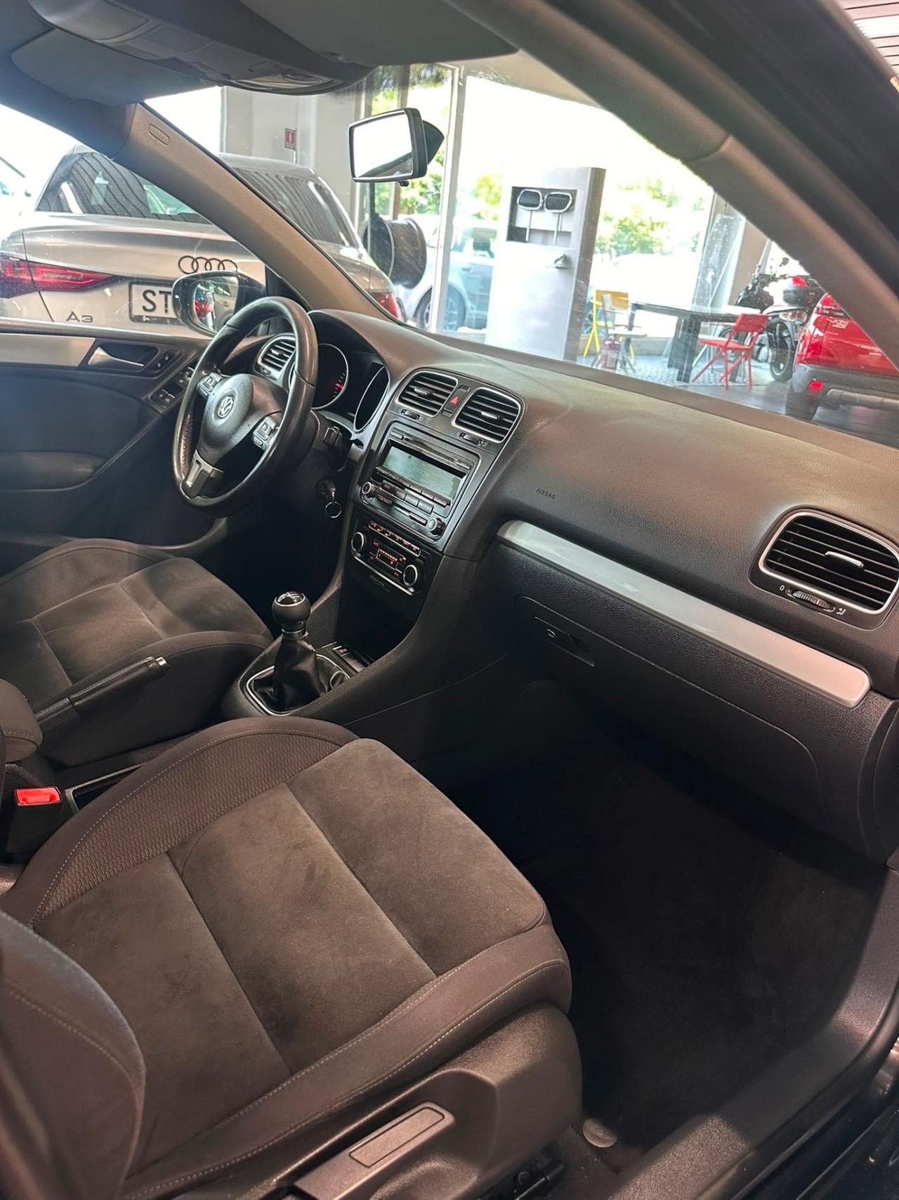 Volkswagen Golf Business 1.6 TDI 5p. Highline