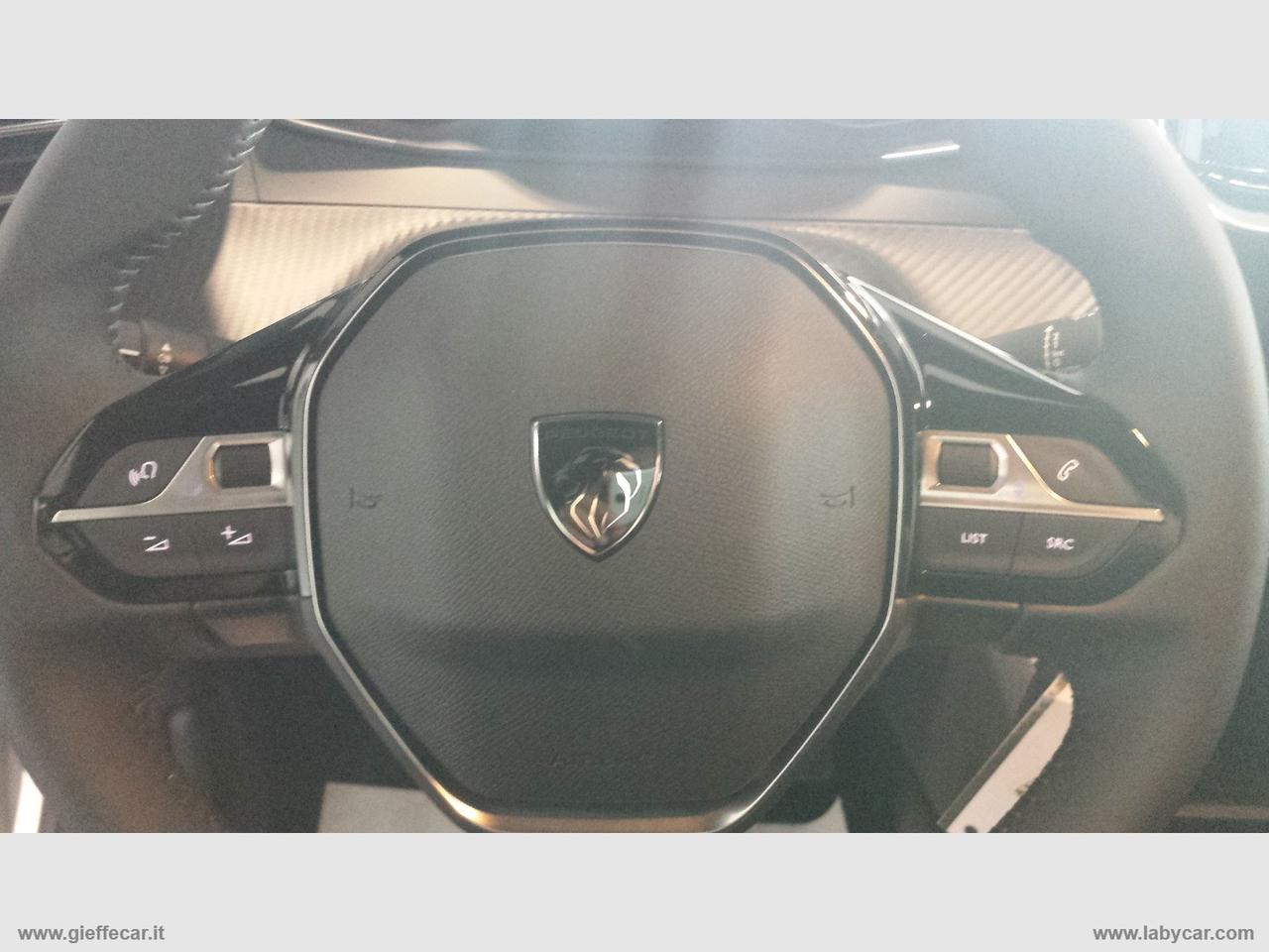 PEUGEOT 2008 PureTech 100 S&S Style
