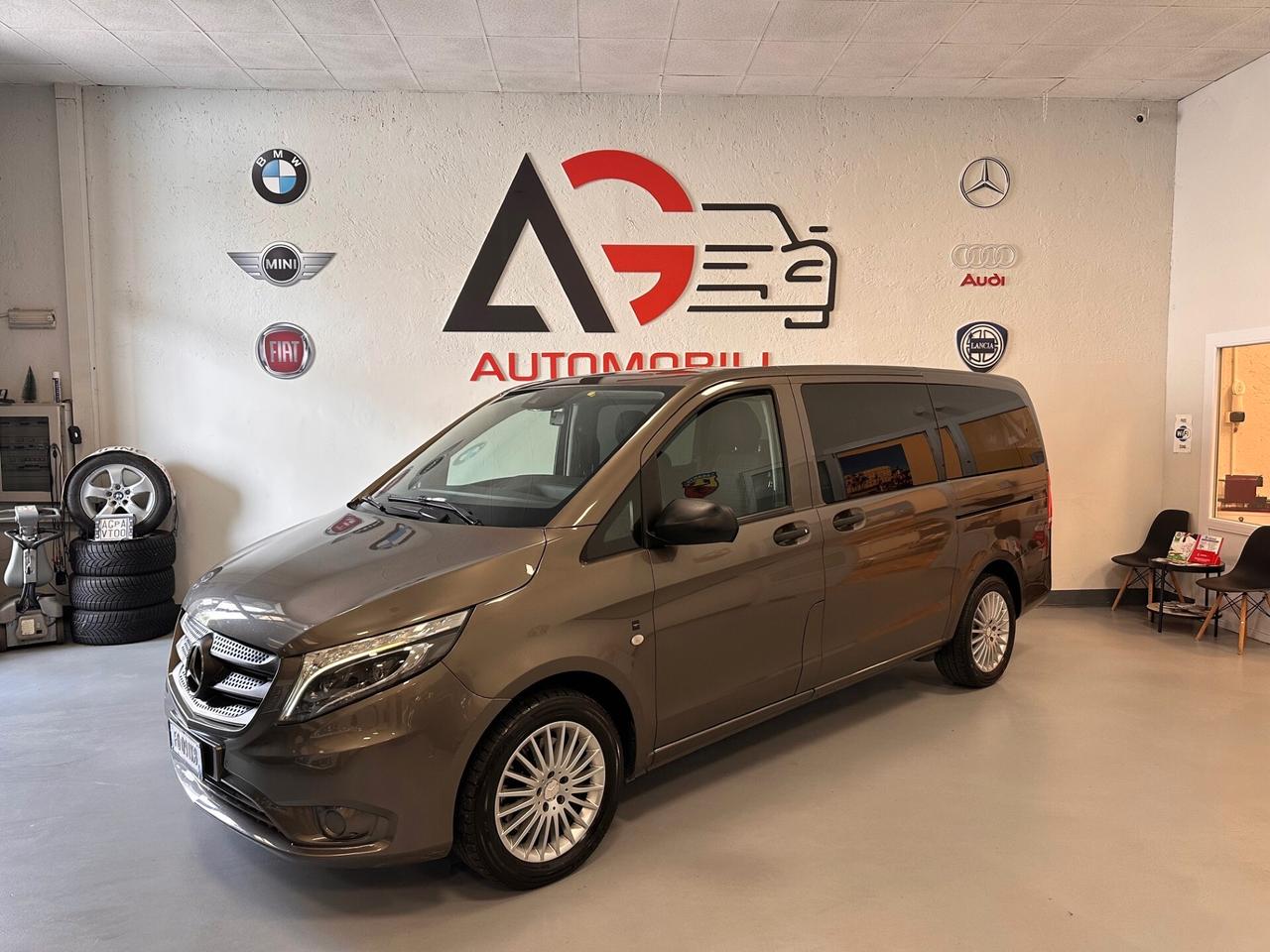 MERCEDES VITO 2.2 190 cv AUTOCARRO 5 POSTI EXTRA LONG
