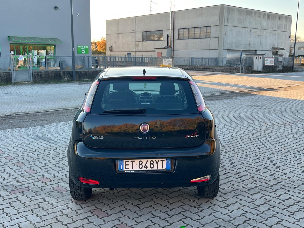 Fiat Punto 1.4 8V 5 porte Easypower Street