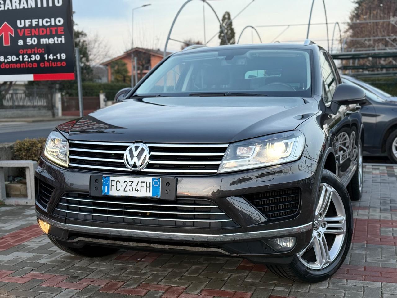 Volkswagen Touareg 3.0 TDI 204 CV . Executive