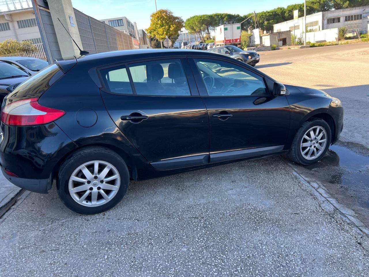 Renault Megane 1.5 diesel 5 porte 2012 full optional