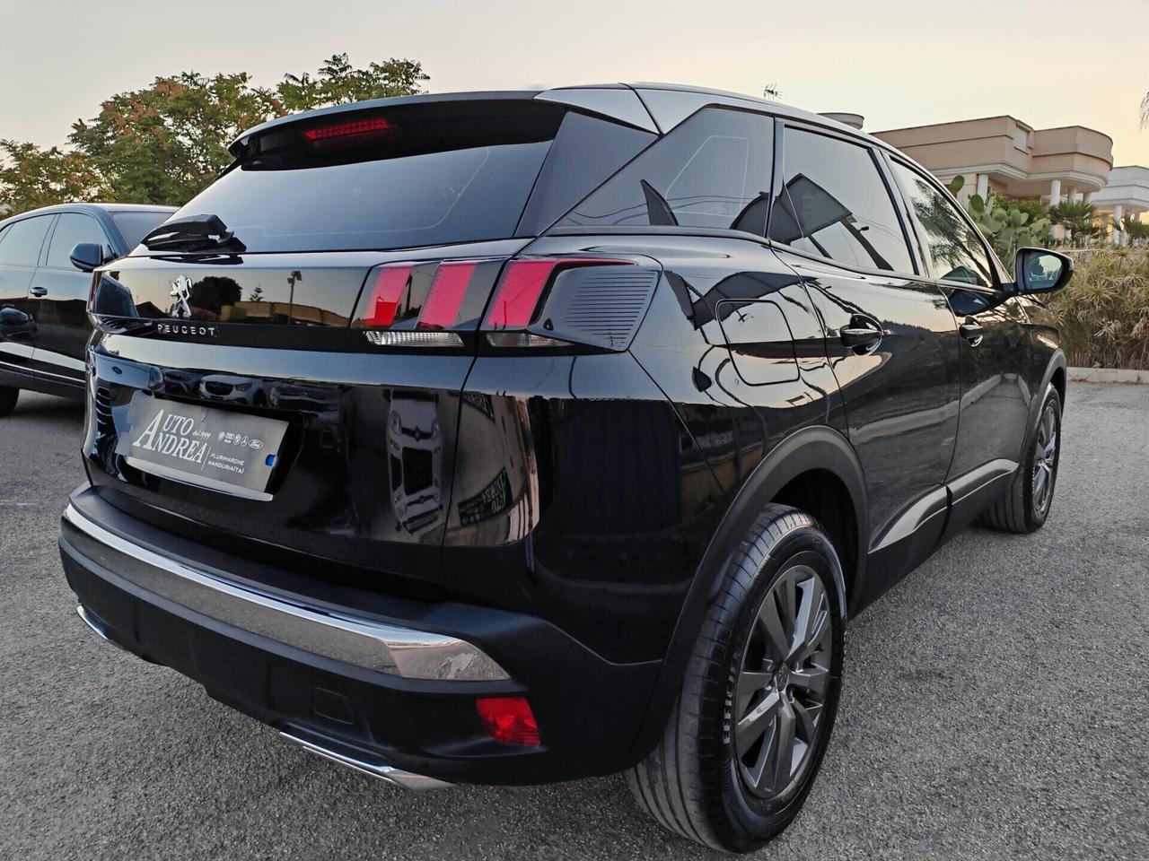 Peugeot 3008 1.5BlueHDi Allure navig led 2021