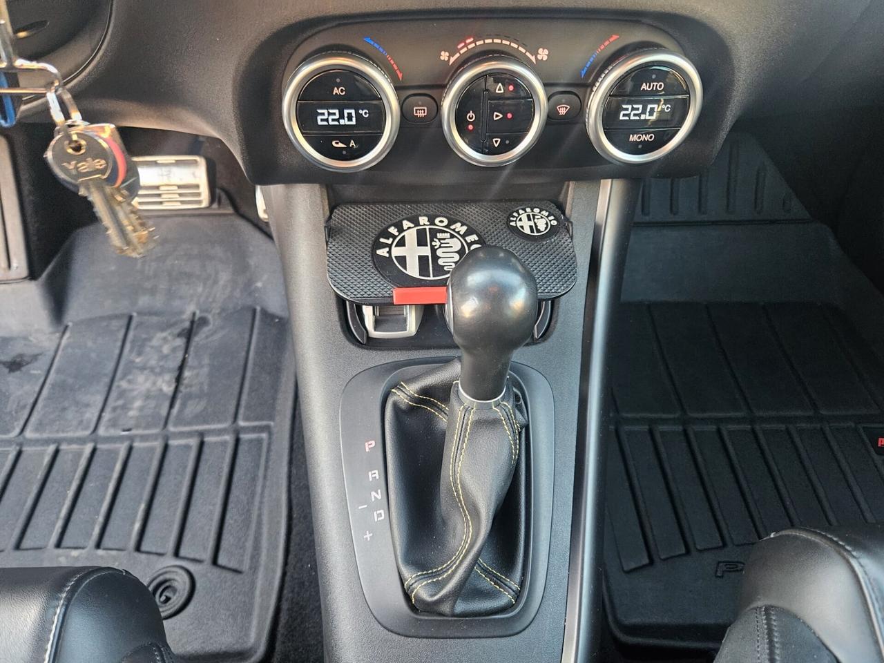 Alfa Romeo Giulietta 2.0 JTDm 170 CV TCT Veloce Carbon Edition