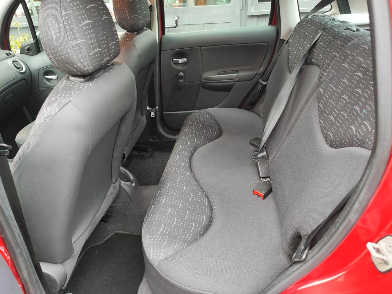 Citroen C3 1.1 Elegance 79000 km