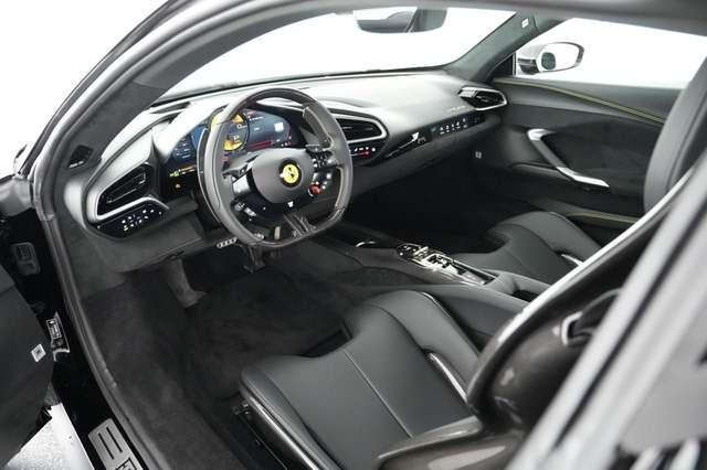 Ferrari 296 GTB SEDILI RACING CARBONIO PINZE GIALLE 830 CV LED