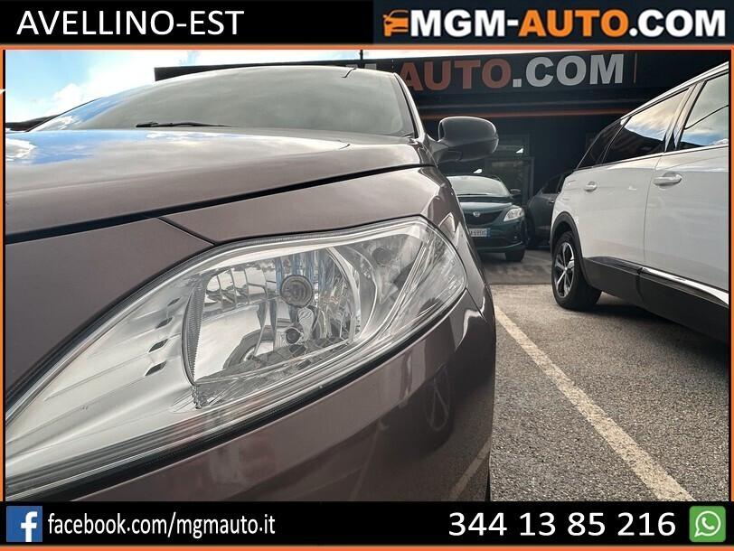 Lancia Ypsilon 1.2 69 CV 5 porte 30th Anniversary