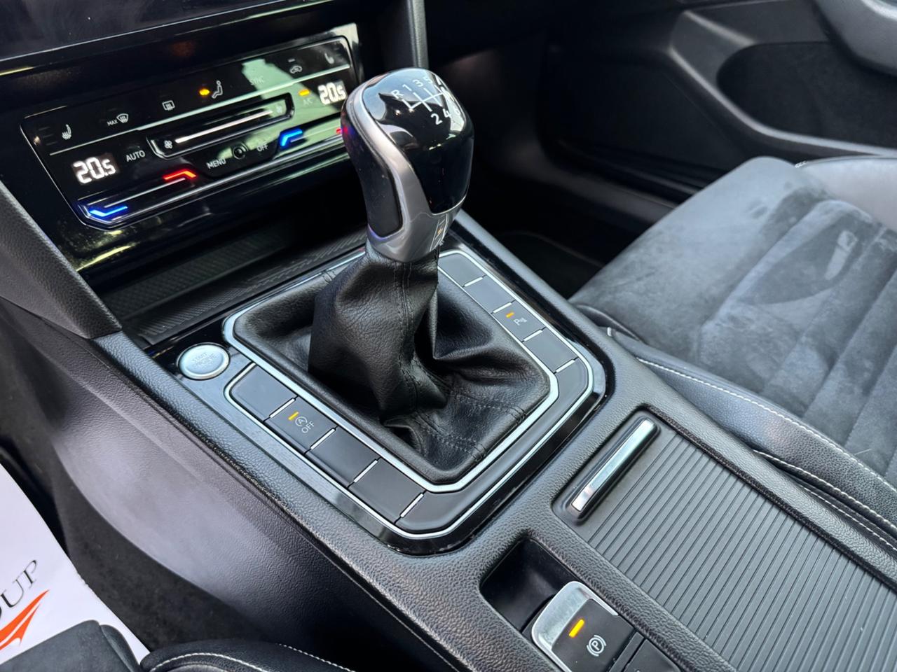 VOLKSWAGEN PASSAT 2.0 Tdi Evo EXECUTIVE - Led 17