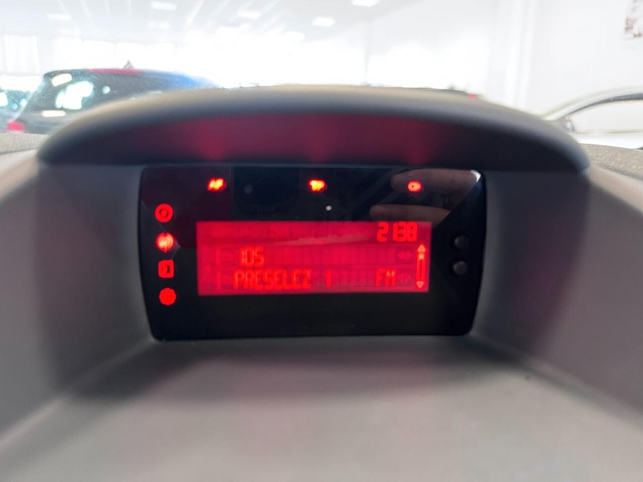 Ford Fiesta 1.4 TDCi 68CV 5 porte Titanium