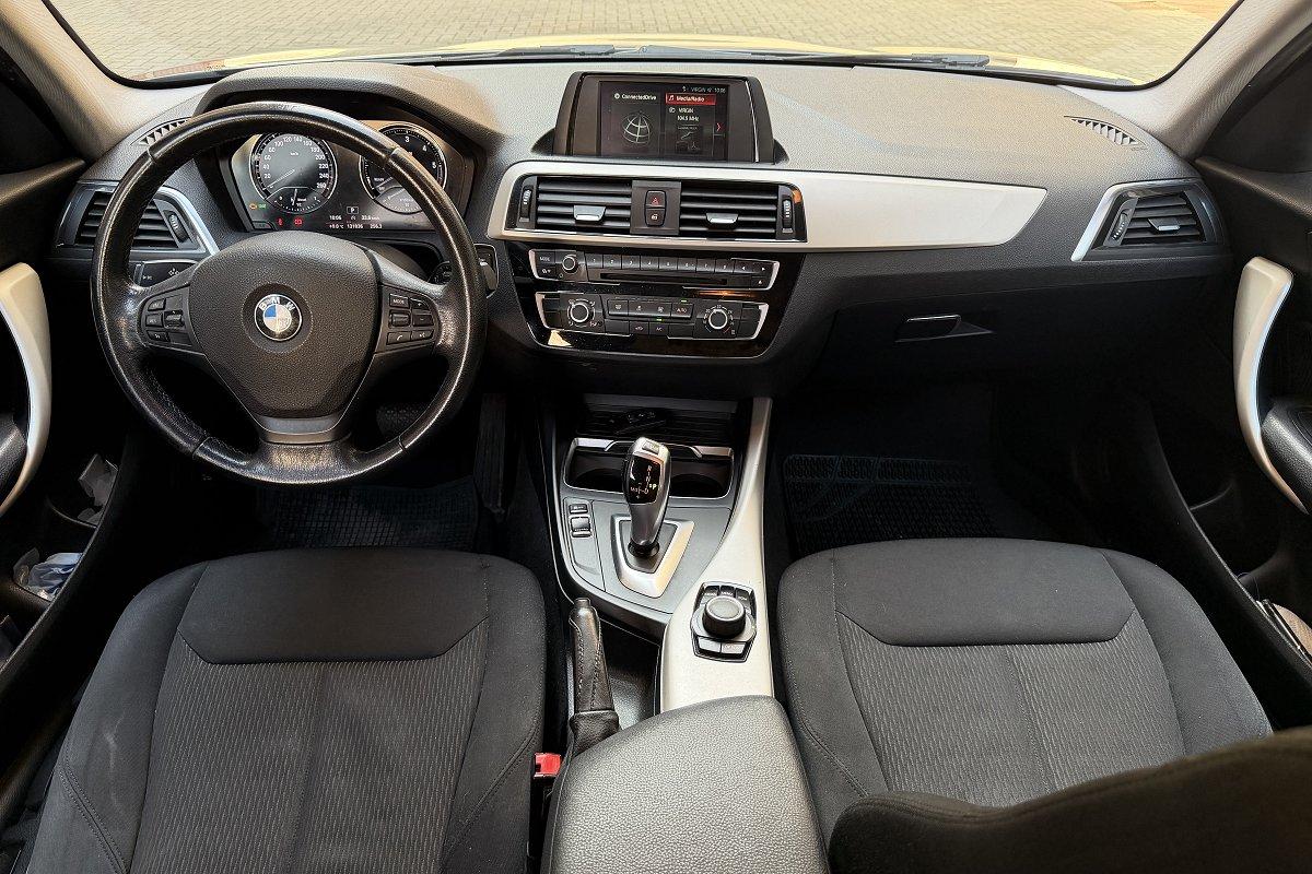 BMW 118d 5p. Advantage