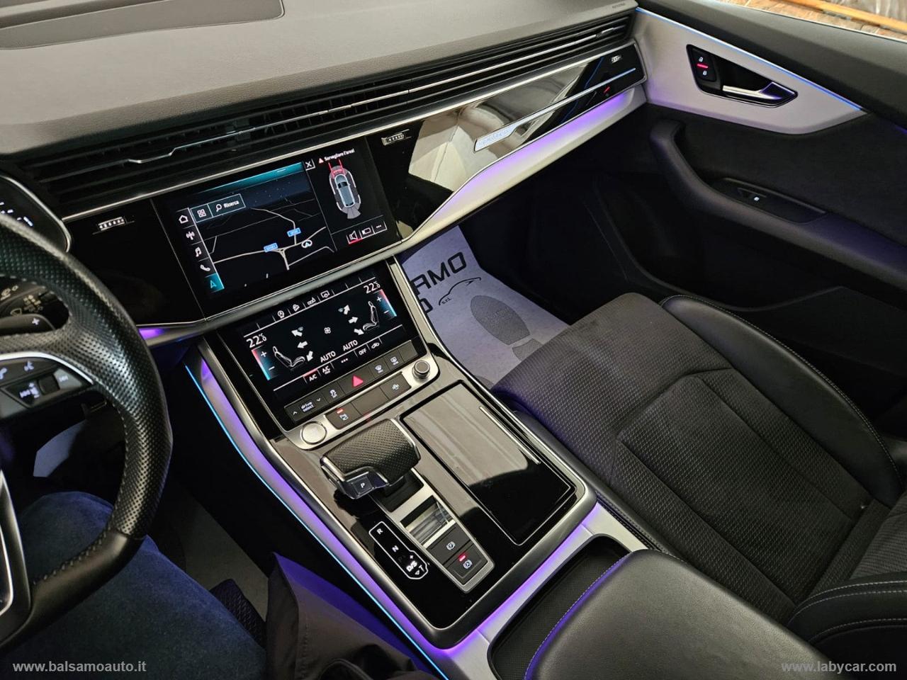 AUDI Q8 45 TDI S-LINE TETTO APRIBILE