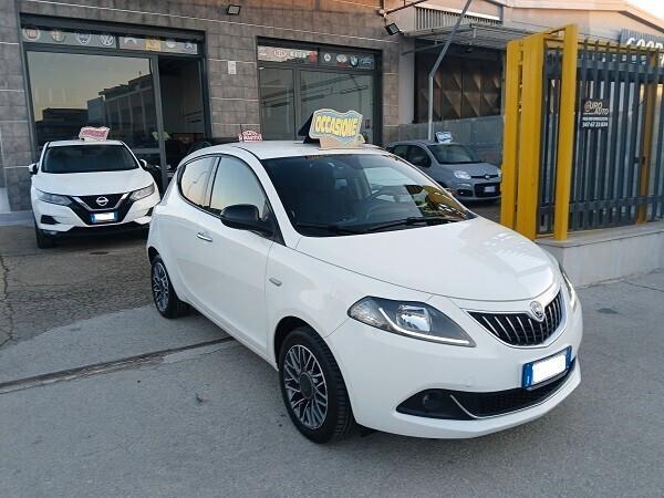 LANCIA YPSILON 1.0 FireFly S&S 69 CV HYBRID GOLD PLUS