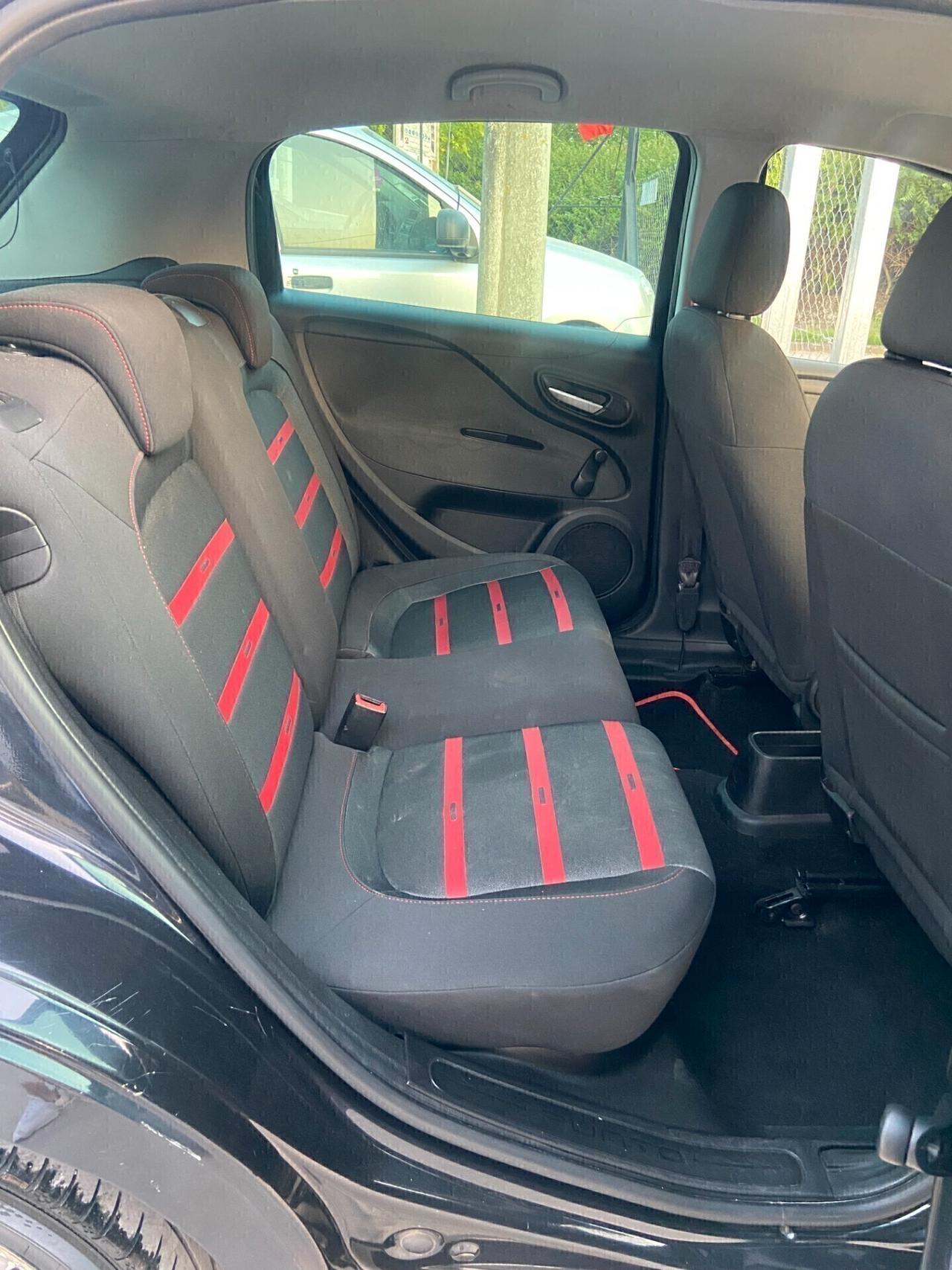 Fiat Punto SPORT 1.3 Mjt 75