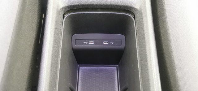 VOLKSWAGEN ID.3 Pro Performance 150KW (340 km di autonomia)