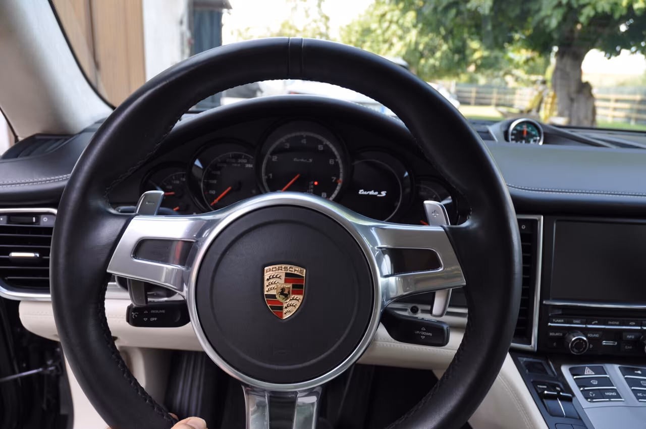 Porsche Panamera 4.8 Turbo S