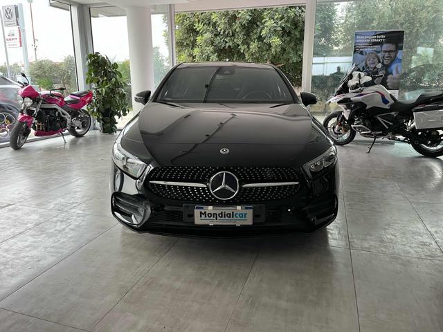 MERCEDES-BENZ A 180 d Automatic Premium AMG NIGHT PACK