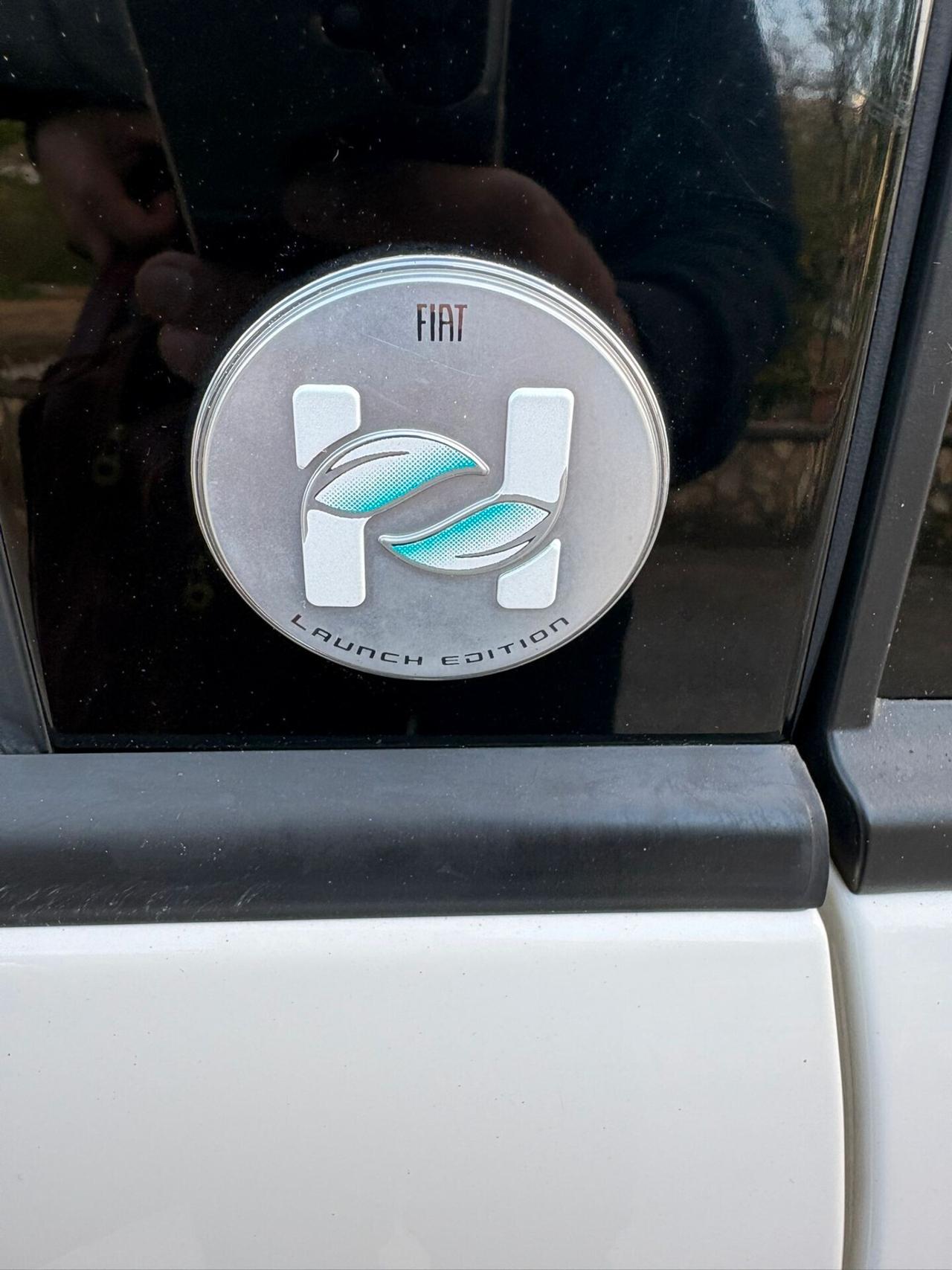 Fiat 500 1.0 Hybrid Launch Edition