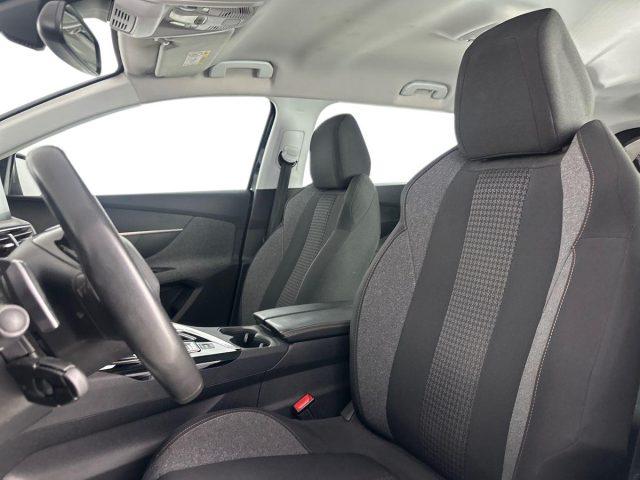 PEUGEOT 5008 BlueHDi 130 S&S EAT8 Business