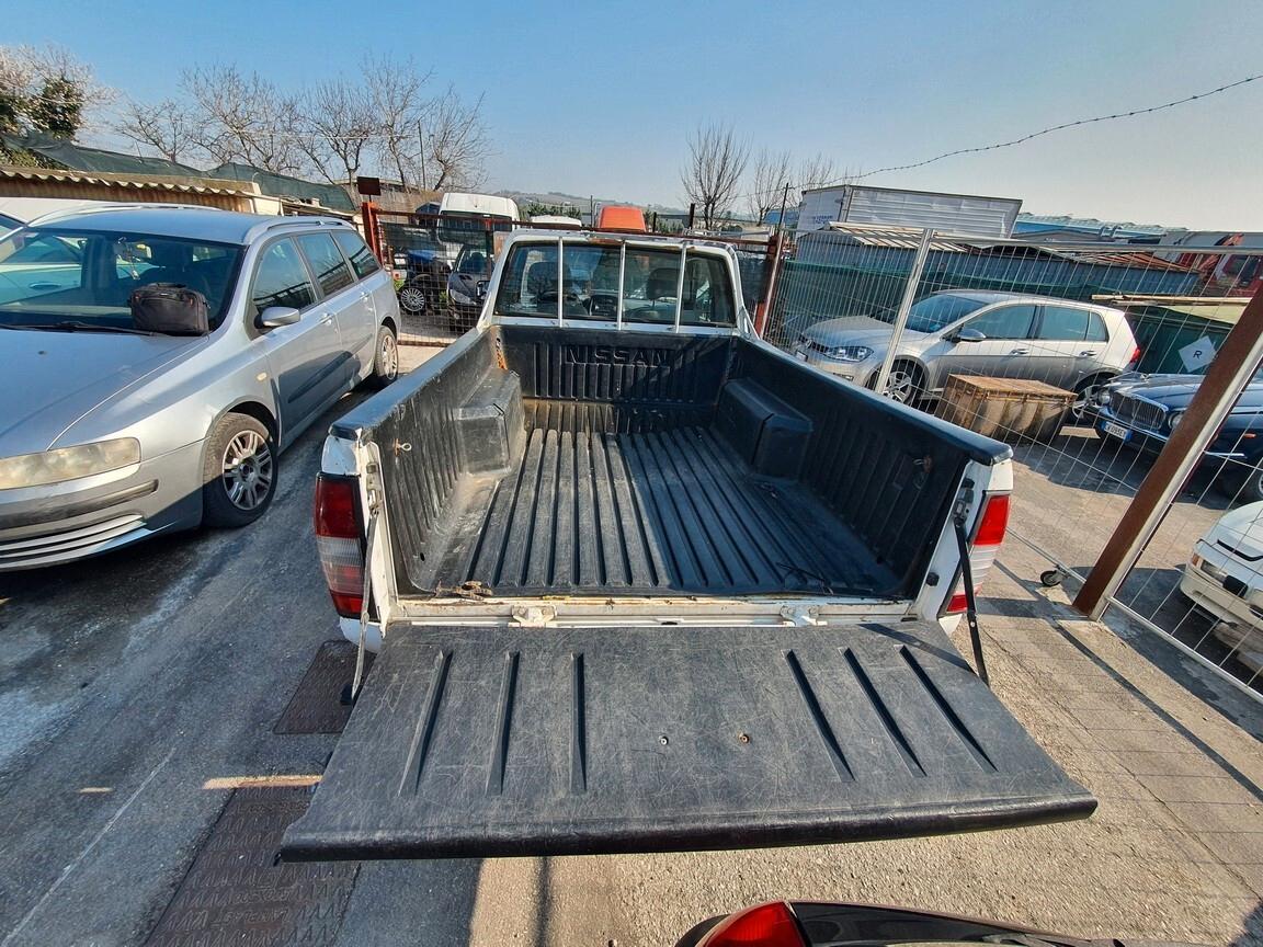 Nissan Navara (D22) 2.5 TD 103CV 4WD Cab. Singola