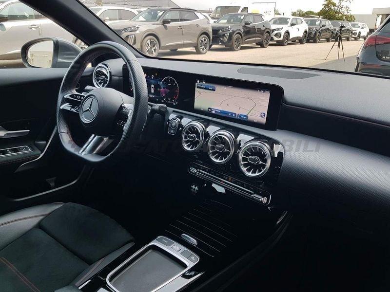 Mercedes-Benz Classe A A 180 d AMG Line Premium auto