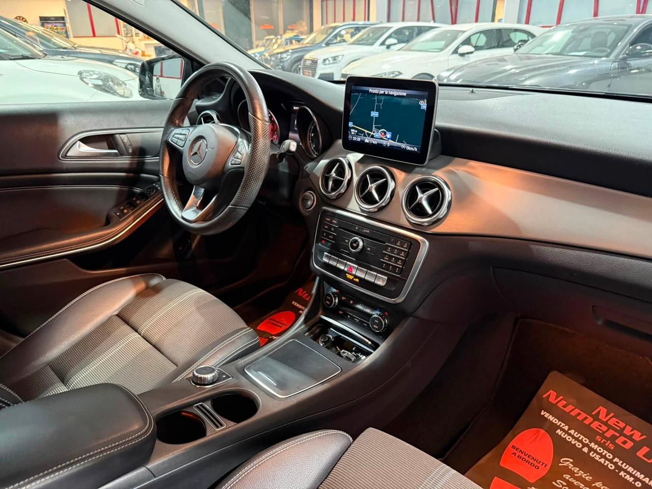 Mercedes GLA 220 4Matic 170cv CDI Sport 2018