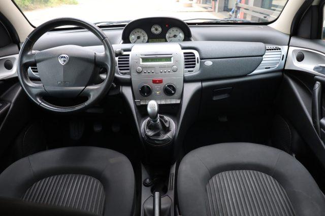 LANCIA Ypsilon 1.2i 69CV 5Porte UniProprietario per NEOPATENTATI