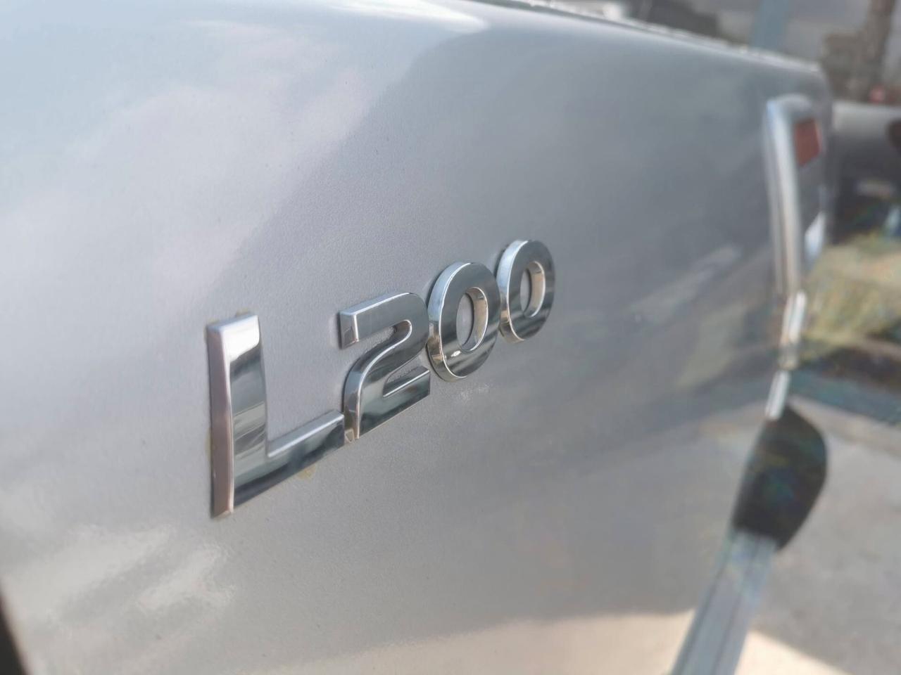 Mitsubishi L200 2.5 Turbo diesel TD American Sport anno 2006