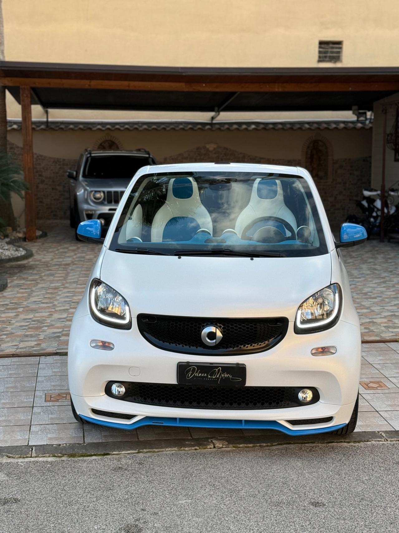 Smart ForTwo 90 0.9T twinamic cabrio Urbanrunner Proxy