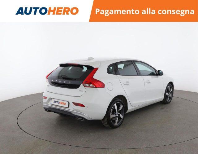 VOLVO V40 D2 Kinetic