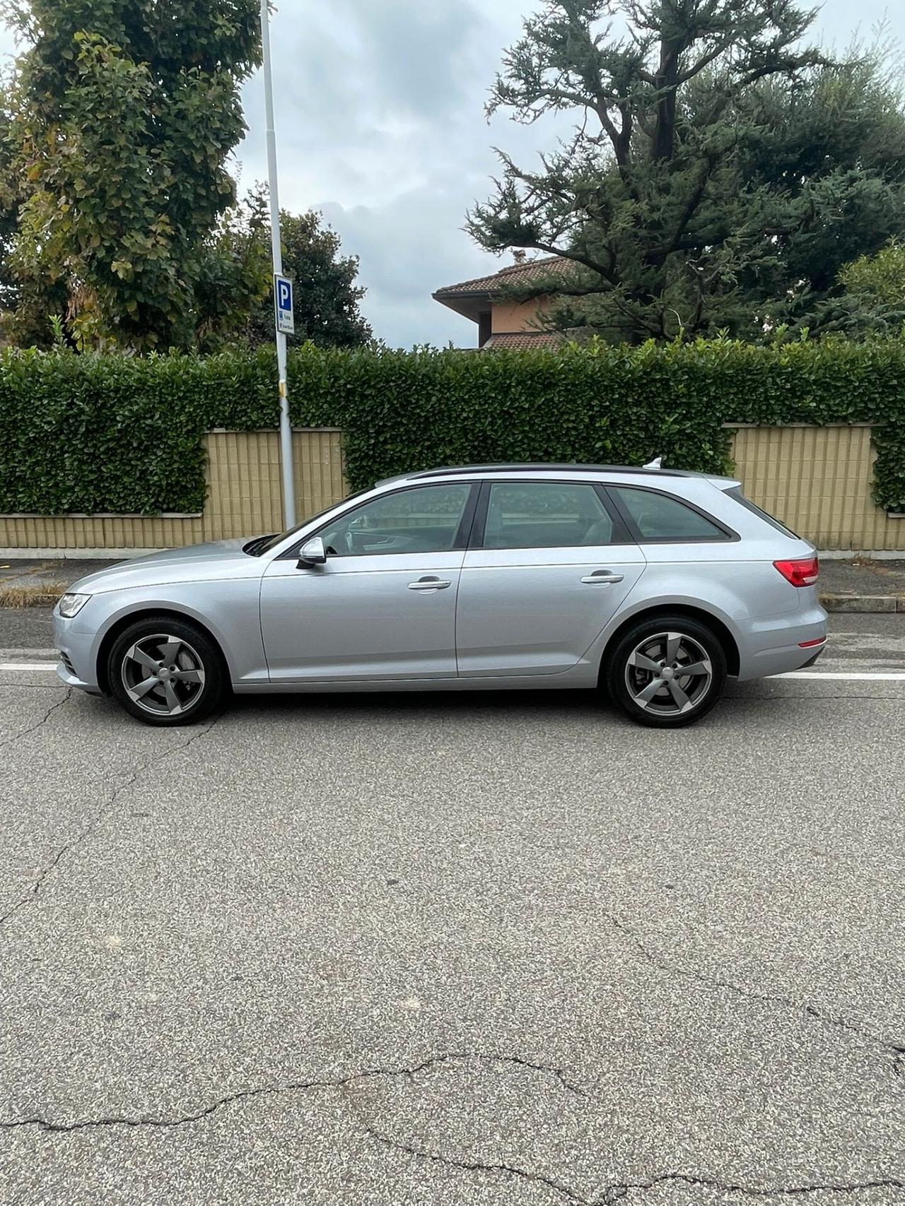 Audi A4 Avant 3.0 TDI S tronic