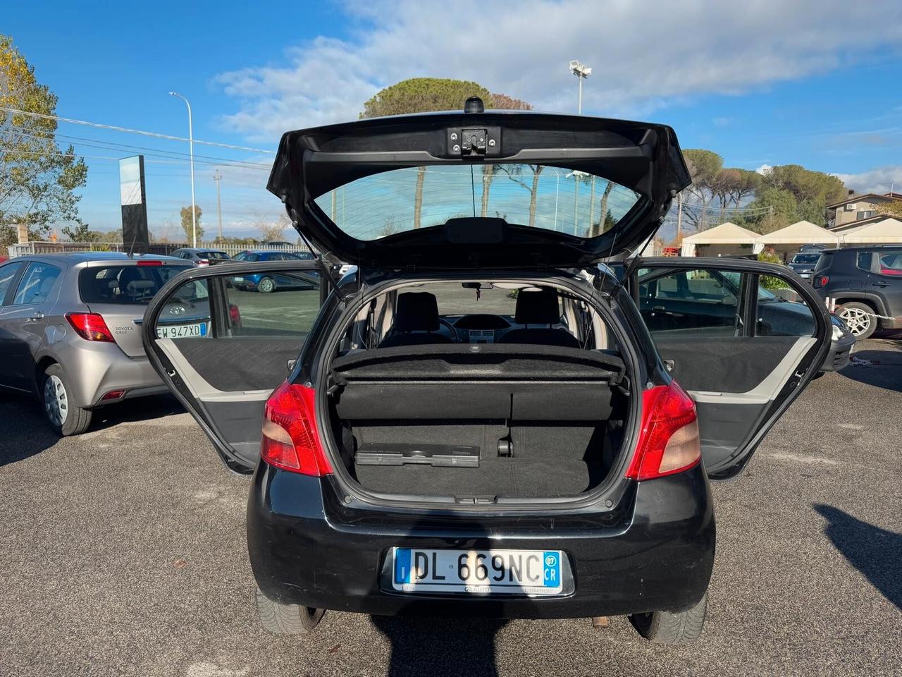 Toyota Yaris 1.3 BENZ NEOPATENTATI 2007