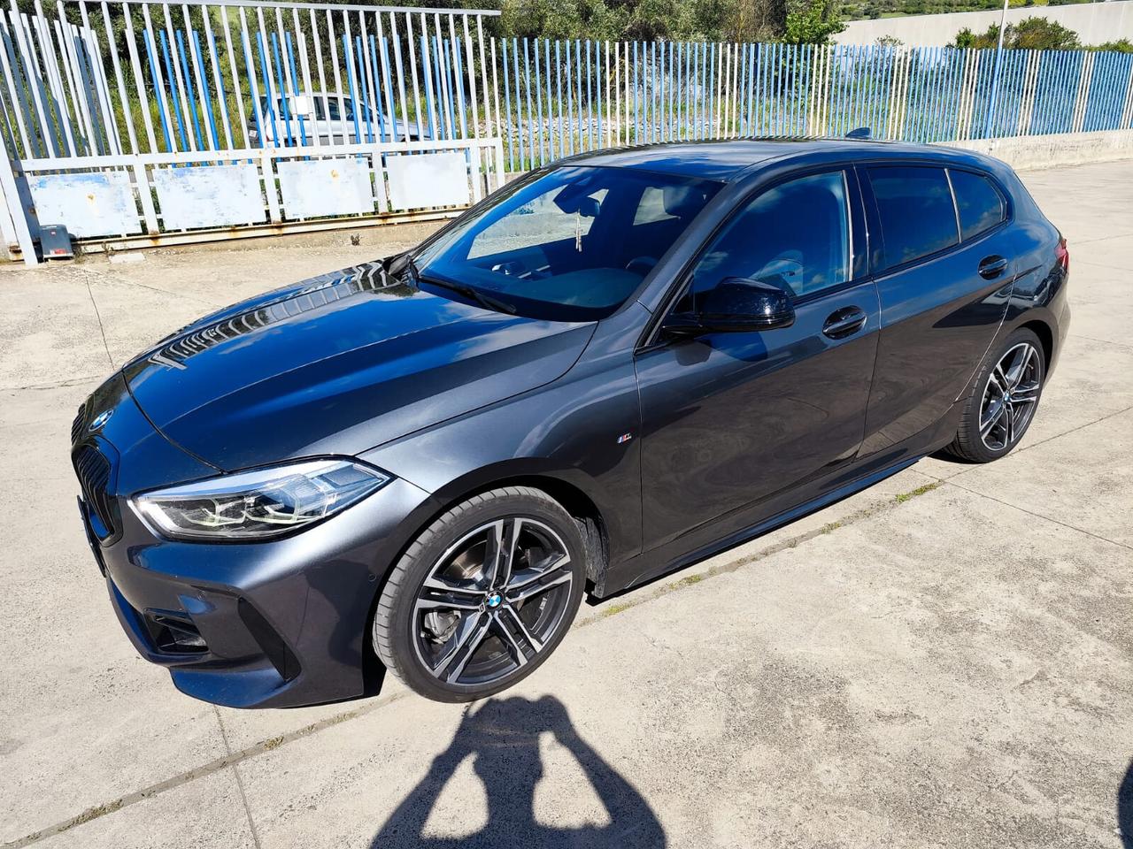 Bmw 118 118d 5p. Msport