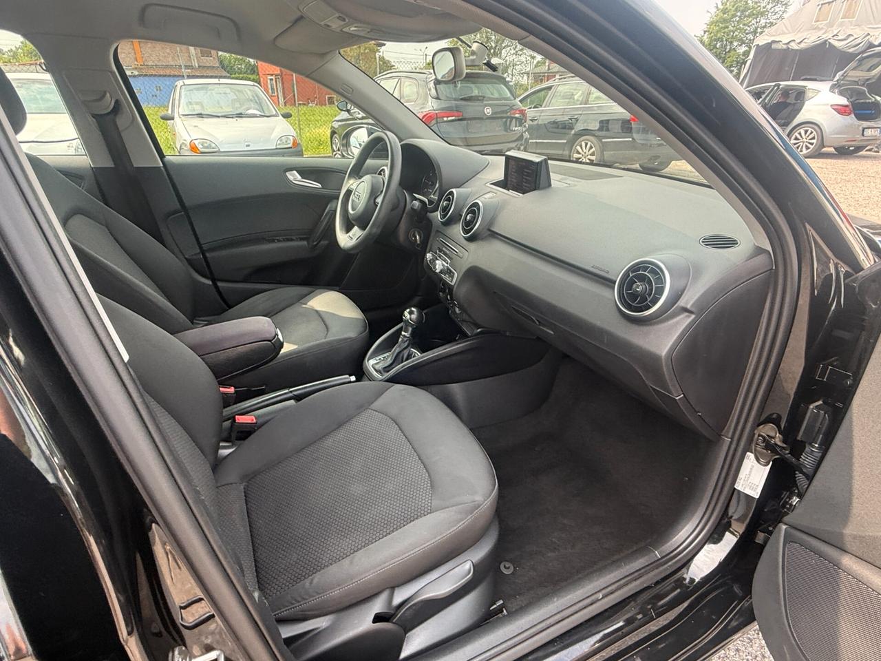 Audi A1 1.6 TDI 116 CV S tronic Design