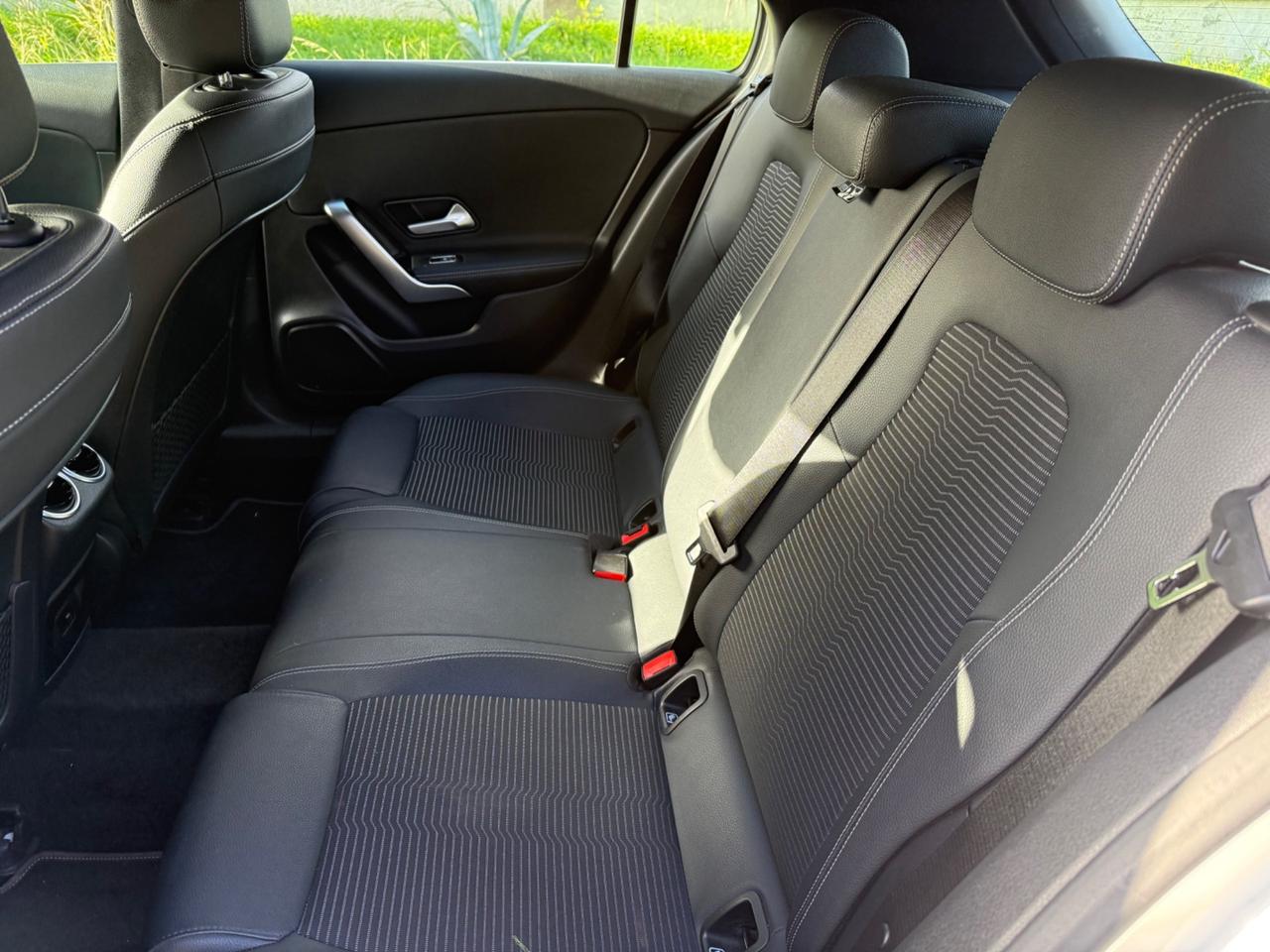 Mercedes-benz A 250 e Automatic EQ-Power Business