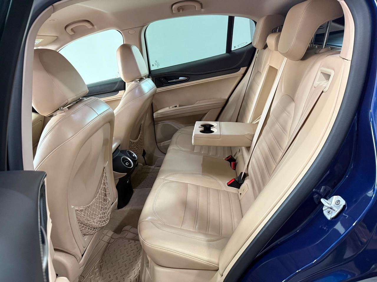 Alfa Romeo Stelvio 2.2 Turbodiesel 210 CV AT8 Q4 Executive