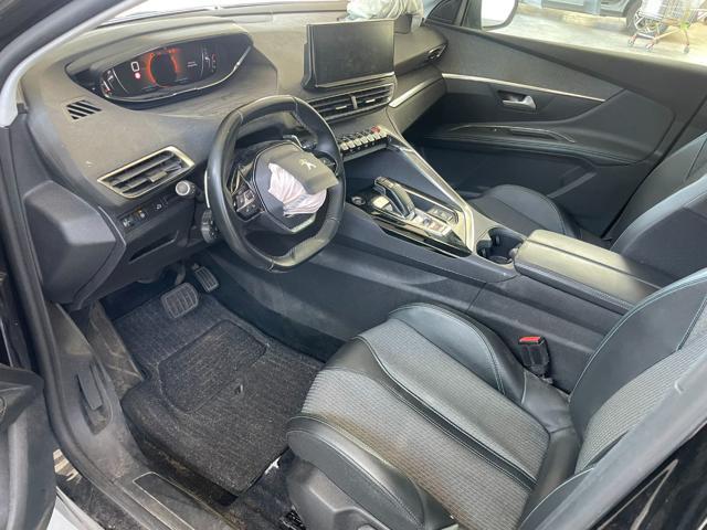 PEUGEOT 3008 1.2 PURETECH TURBO 130CV S&S EAT8