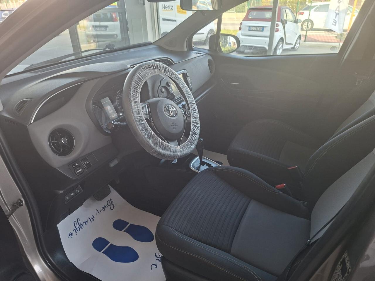 Toyota Yaris 1.5 Hybrid 5 porte Active