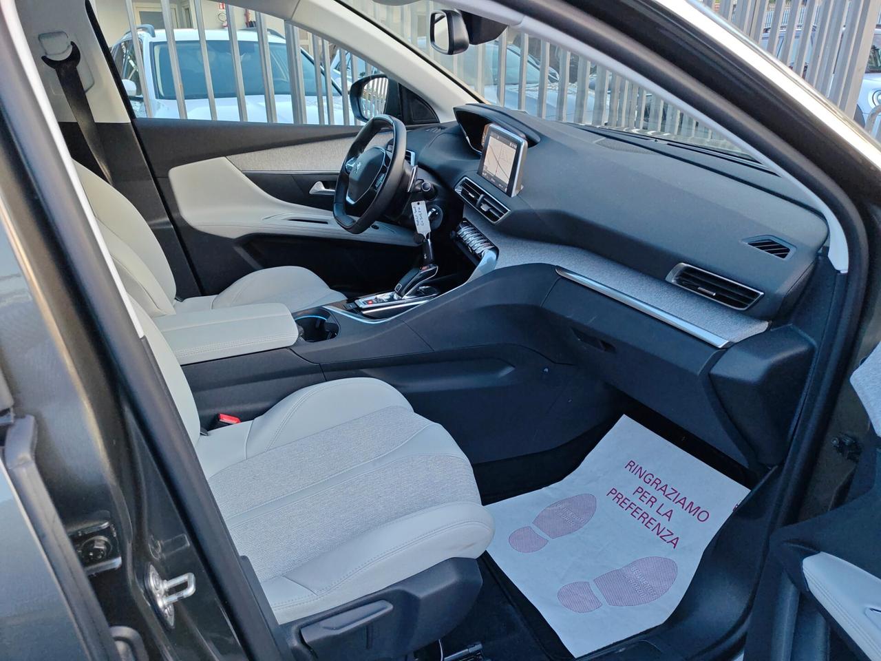 Peugeot 5008 BlueHDi 130 S&S EAT8 Allure Pack 7 POSTI