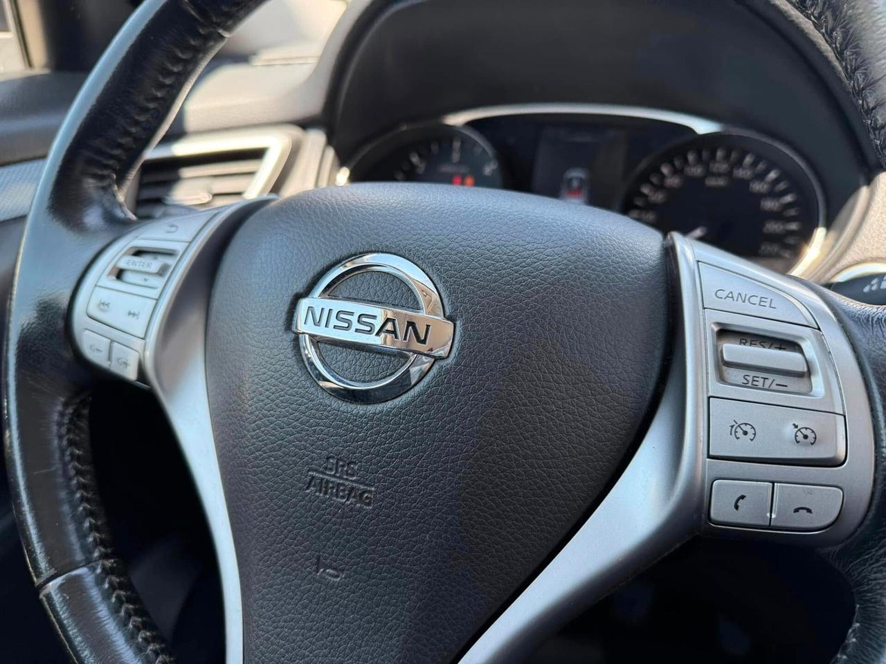 Nissan Xtrail 1.6 dci 130cv Tekna 2016 AUTOCARRO N1