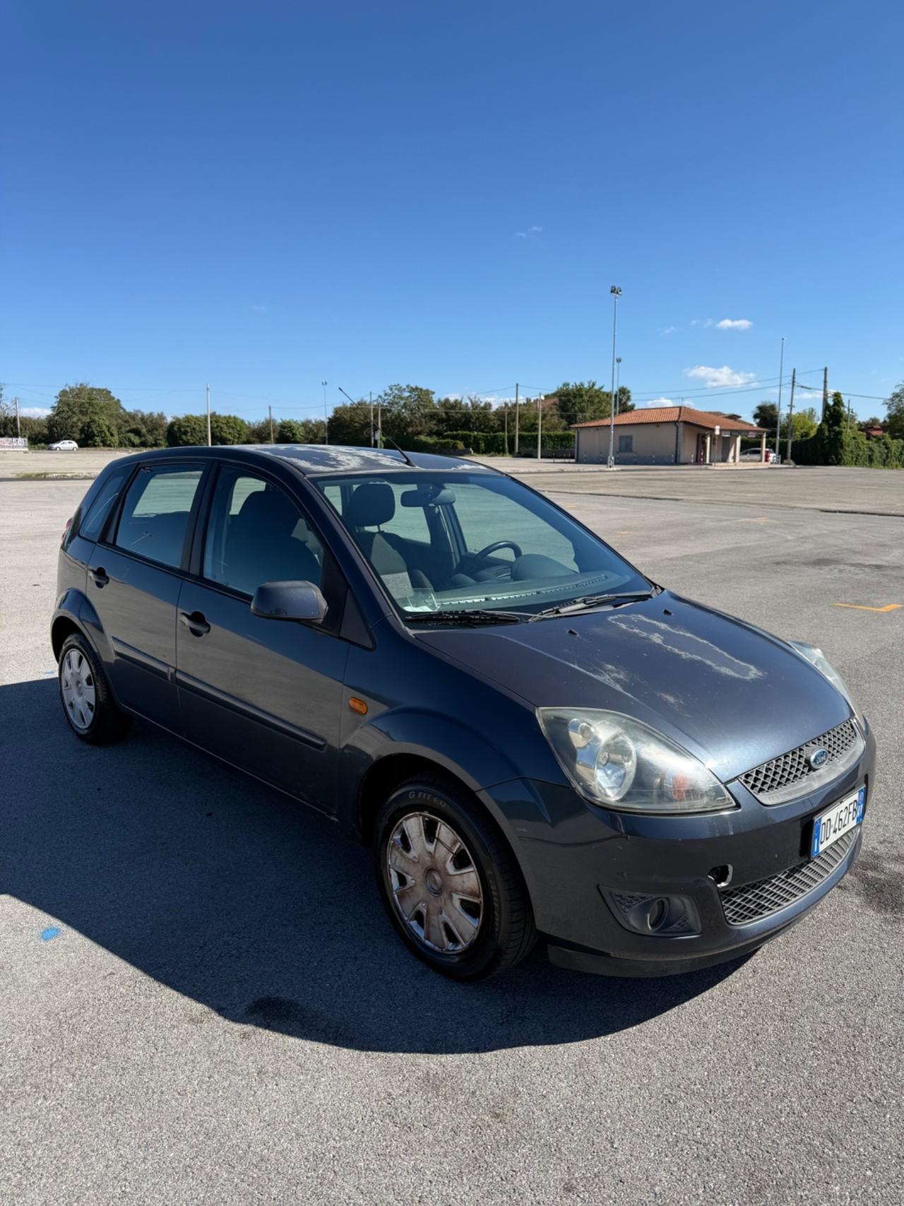 Ford Fiesta 1.2 Benzina 2007 • Unico Proprietario • Neopatentati