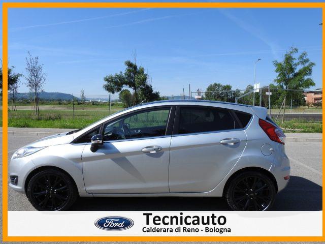 FORD Fiesta 1.5 TDCi 75CV 5 porte Titanium *NEOPATENTATO*