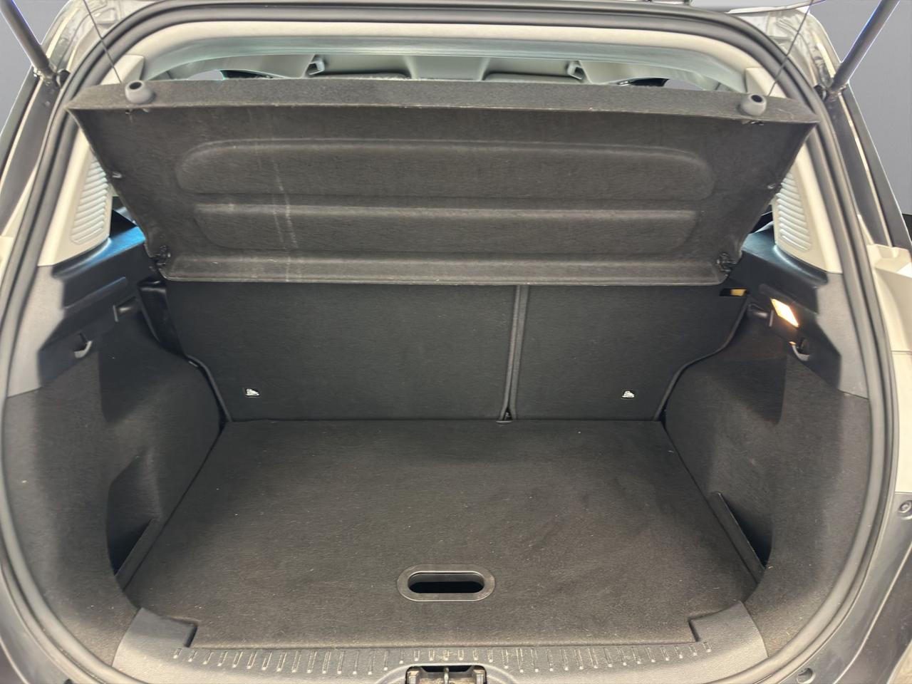 Ford B-Max 1.5 tdci Business Titanium 75cv E6