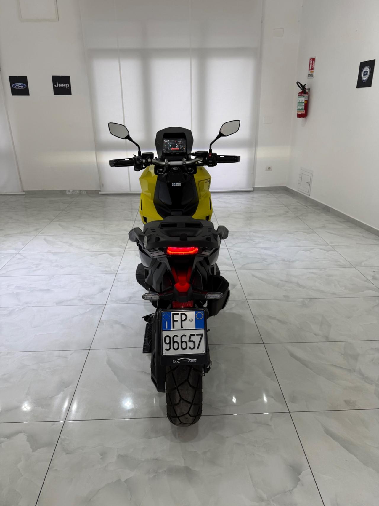 Honda X-ADV 750 EDIZIONE SPECIALE