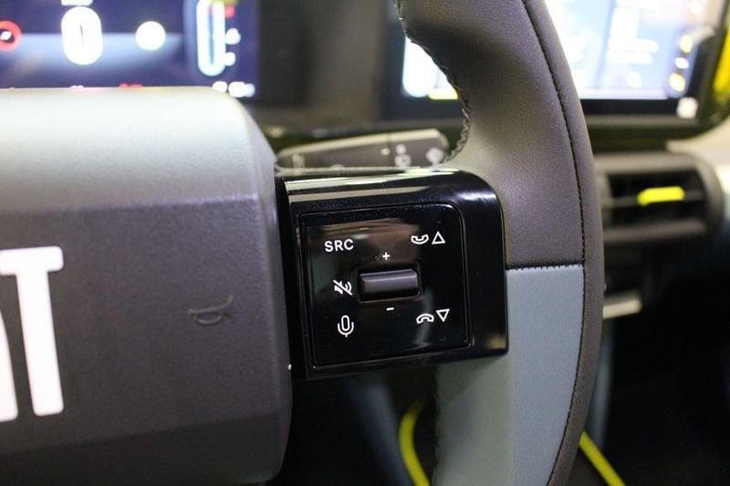 FIAT Grande Panda Hybrid La Prima